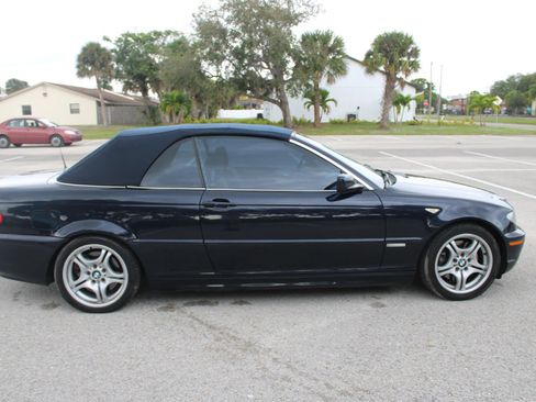 Used 2006 BMW 330Ci Convertible image 23