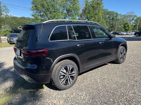 New 2025 Mercedes-Benz GLB 250 4MATIC image 10