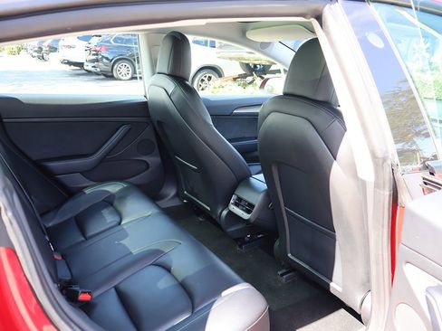Used 2021 Tesla Model 3 Long Range AWD/4WD image 32