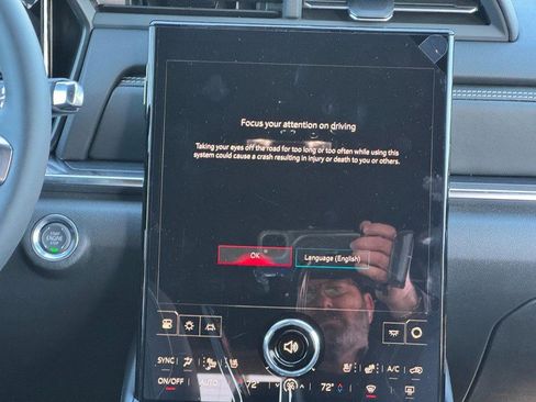 New 2026 GMC Terrain Elevation w/ Elevation Premium Package image 9