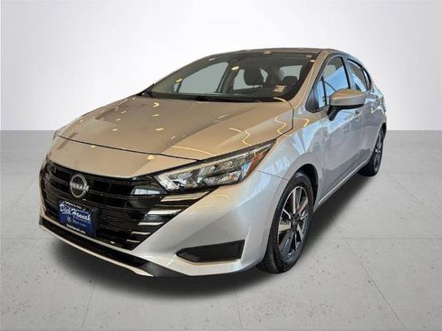 Certified 2025 Nissan Versa SV FWD image 2