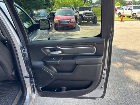 Used 2022 RAM 1500 Big Horn AWD/4WD image 41
