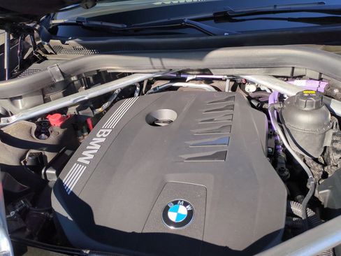 Certified 2023 BMW X7 xDrive40i w/ Executive Package image 35