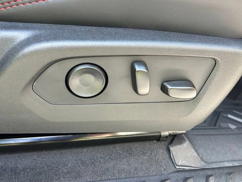 New 2026 GMC Canyon AT4X w/ AT4X AEV Edition AWD/4WD image 59