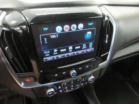 Used 2018 Chevrolet Traverse LT AWD/4WD image 26