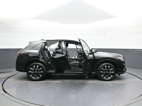 Certified 2026 Honda HR-V EX-L image 40