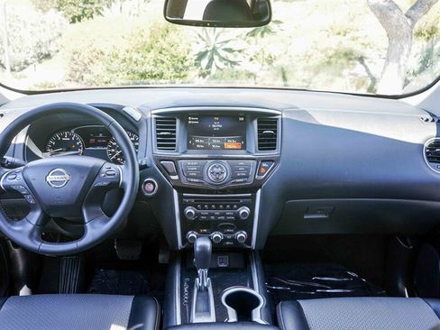 Used 2020 Nissan Pathfinder SV w/ Rock Creek Edition image 17