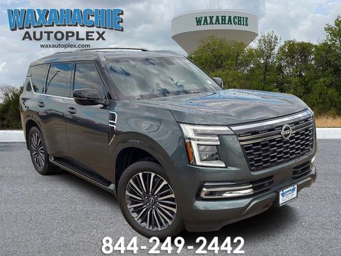 Used 2025 Nissan Armada Platinum Reserve image 1