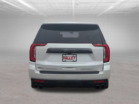 Used 2024 GMC Yukon Denali Ultimate AWD/4WD image 10