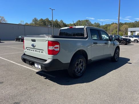 Used 2024 Ford Maverick XLT FWD image 5
