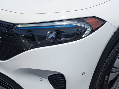 Used 2024 Mercedes-Benz EQB 250+ image 10