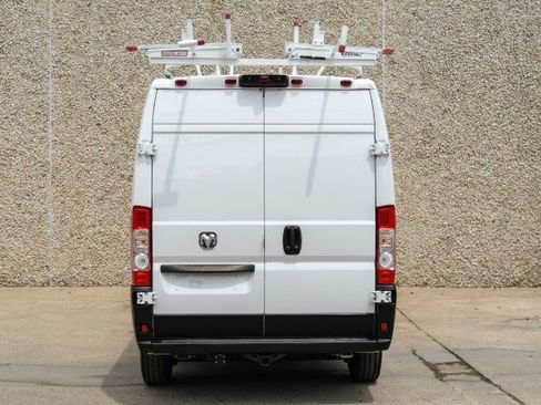 Used 2023 RAM ProMaster 2500 FWD image 10