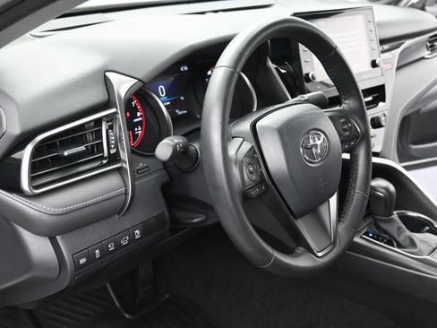 Used 2024 Toyota Camry XSE w/ Navigation Package FWD image 12