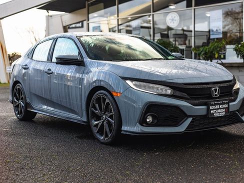 Used 2017 Honda Civic Sport Touring image 6
