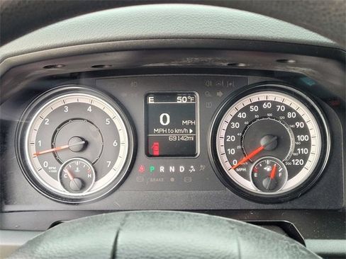 Used 2019 RAM 1500 Classic SLT image 22