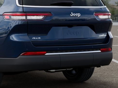 New 2026 Jeep Grand Cherokee L Limited AWD/4WD image 39