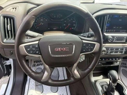Used 2022 GMC Canyon Denali AWD/4WD image 7