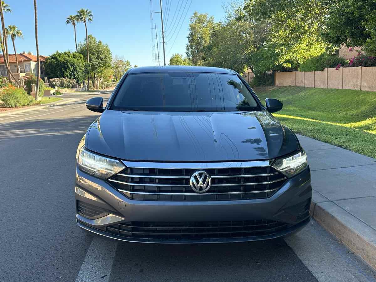 Used 2021 Volkswagen Jetta R-Line FWD image 3
