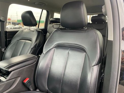 Used 2021 Jeep Grand Cherokee L Limited image 11