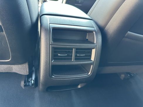 Used 2021 Cadillac XT5 Luxury image 20