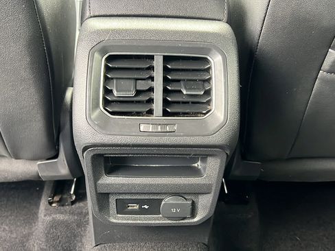 Used 2018 Volkswagen Tiguan S FWD image 25