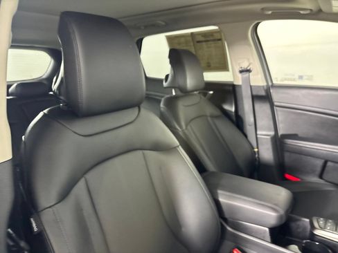 Used 2026 Kia Sportage EX w/ EX Panorama Roof Package FWD image 31