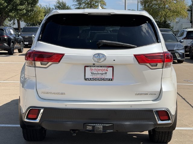 Used 2018 Toyota Highlander Limited AWD/4WD image 5