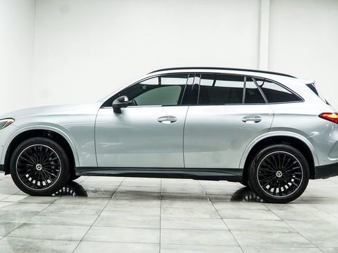 Used 2023 Mercedes-Benz GLC 300 4MATIC image 10