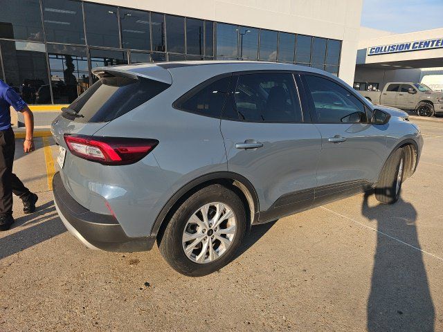 Used 2025 Ford Escape Active FWD image 6