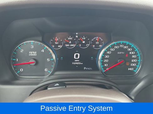 Used 2017 Chevrolet Tahoe Premier AWD/4WD image 25