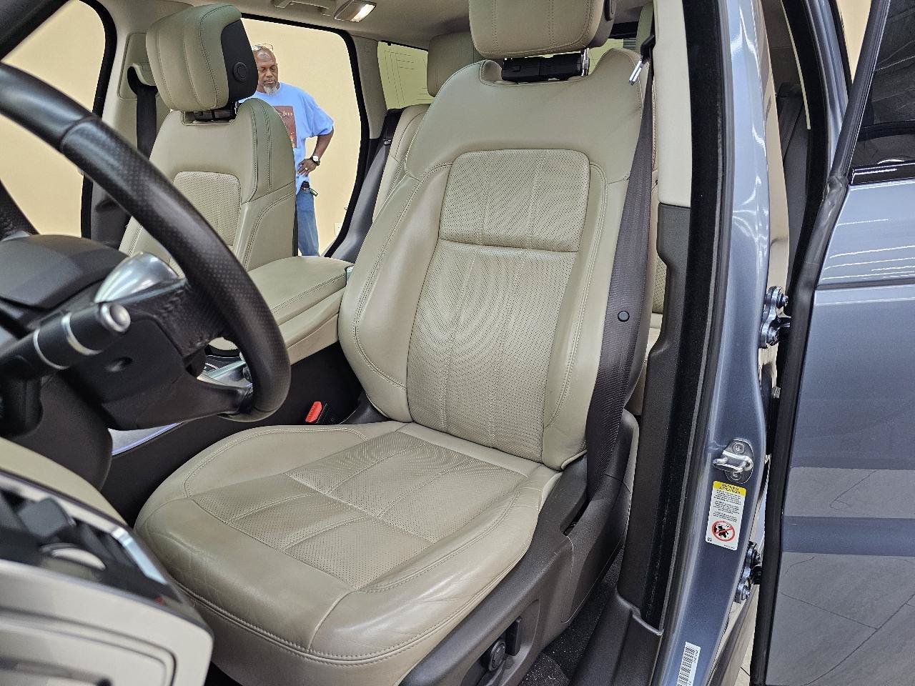 Used 2018 Land Rover Range Rover Sport HSE AWD/4WD image 18