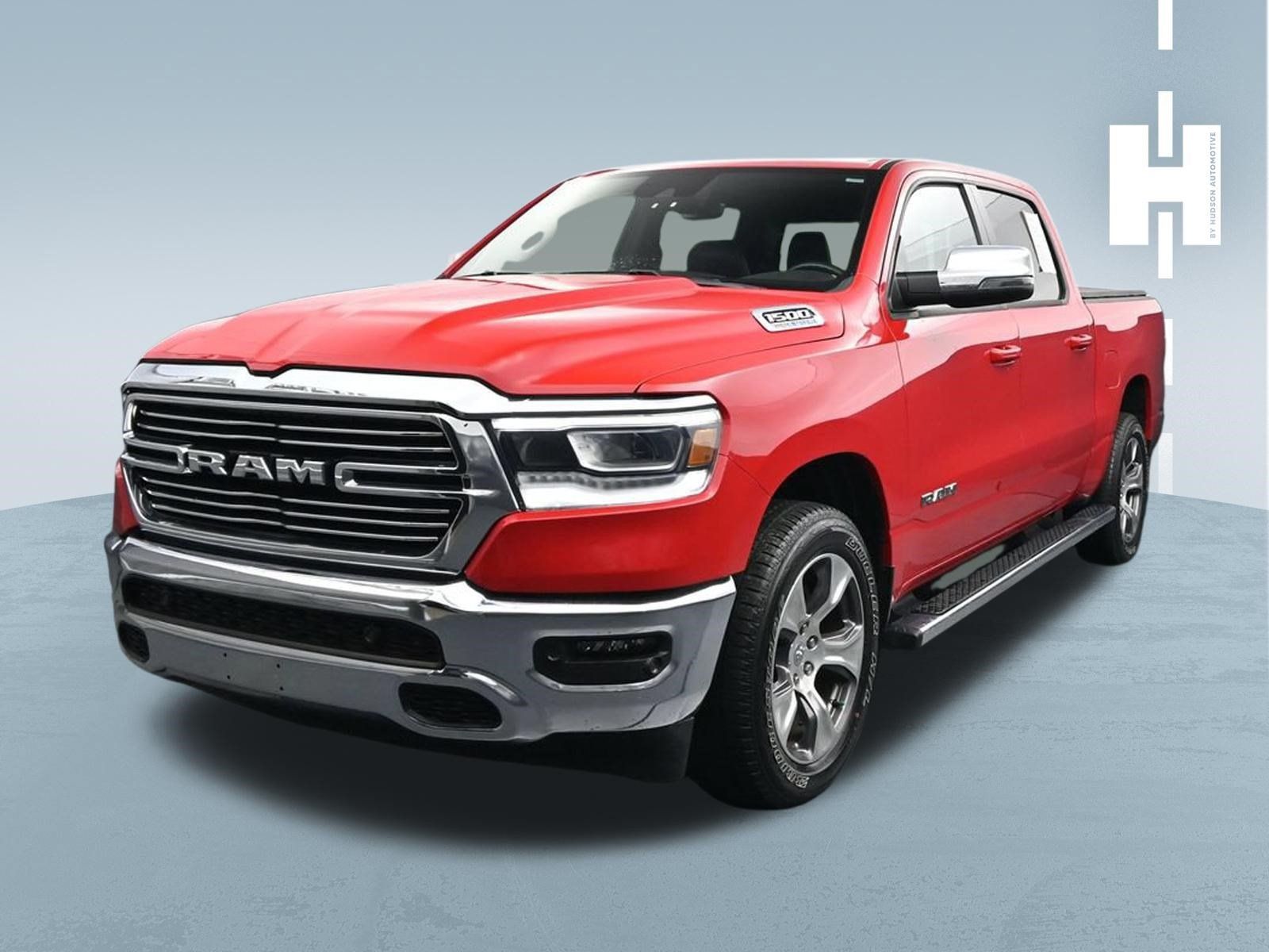 Used 2024 RAM 1500 Laramie AWD/4WD image 3