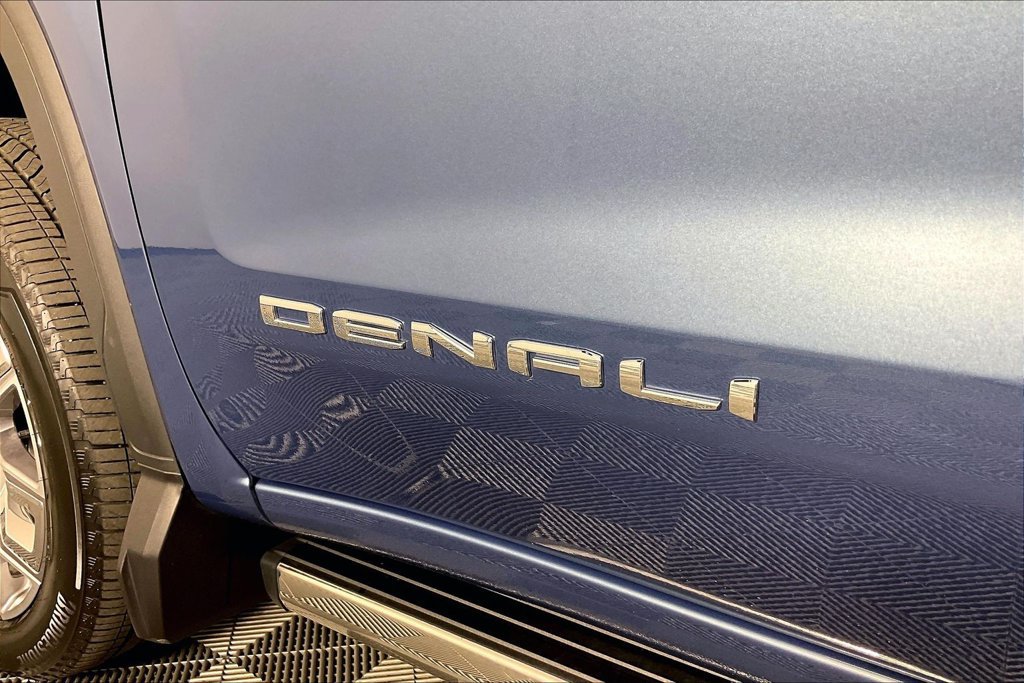 Used 2025 GMC Sierra 1500 Denali AWD/4WD image 22