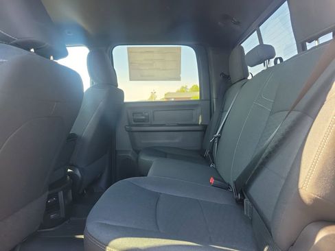 New 2026 RAM 2500 Tradesman AWD/4WD image 17