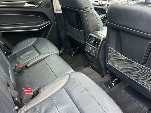 Used 2018 Mercedes-Benz GLS 550 4MATIC image 31