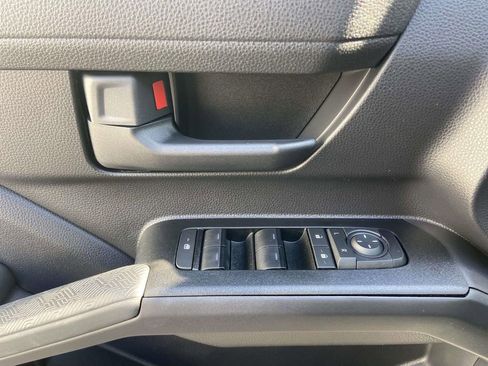 Used 2025 Toyota 4Runner SR5 image 15