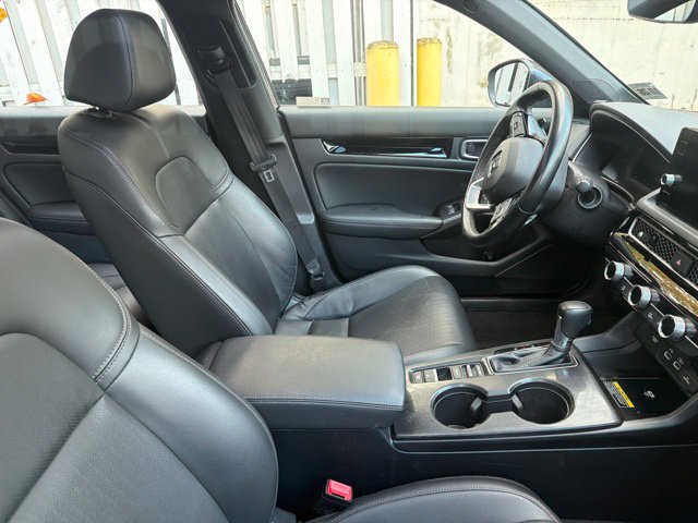 Used 2024 Honda Civic Sport Touring image 4