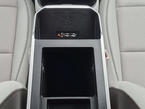 New 2026 GMC Terrain Denali w/ LPO, Floor Liner Package AWD/4WD image 26