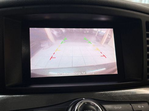 Used 2013 Nissan Quest SL image 31