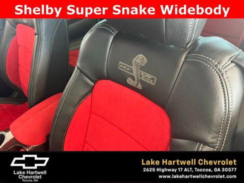 Used 2018 Ford Mustang GT Premium w/ GT Performance Package image 19