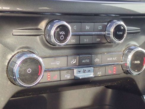 Certified 2022 Ford F150 XLT w/ Equipment Group 302A High image 35