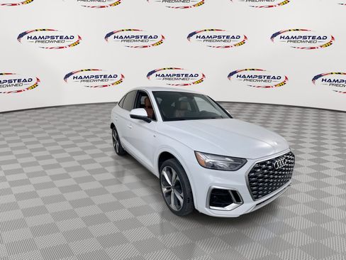 Used 2021 Audi Q5 2.0T Premium Plus w/ Premium Plus Package AWD/4WD image 2