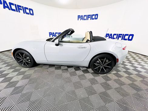 Certified 2024 MAZDA MX-5 Miata Grand Touring w/ Weather Package RWD image 32