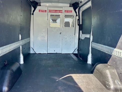 Used 2019 Ford Transit 350 148 Medium Roof RWD image 10