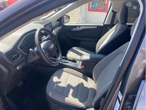 Used 2021 Ford Escape SE FWD image 15