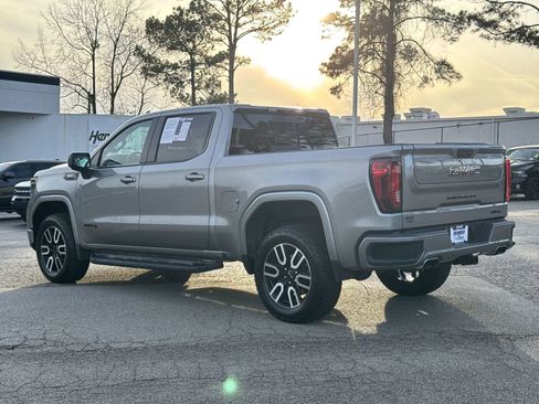 Used 2024 GMC Sierra 1500 AT4 w/ Technology Package image 8
