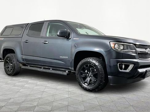 Used 2017 Chevrolet Colorado Z71 image 3