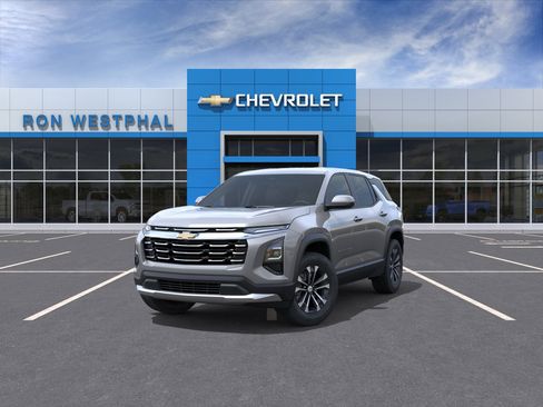 New 2026 Chevrolet Equinox LT image 8