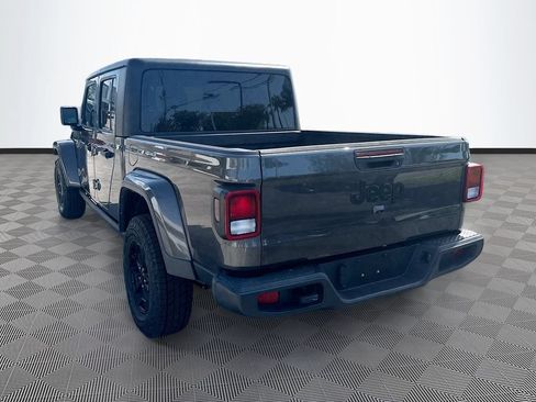 Used 2021 Jeep Gladiator Sport AWD/4WD image 8