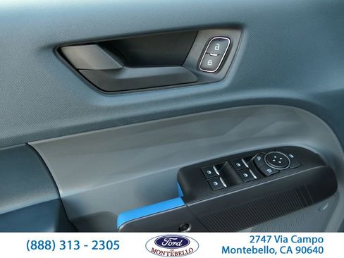 Used 2025 Ford Maverick Lobo image 16
